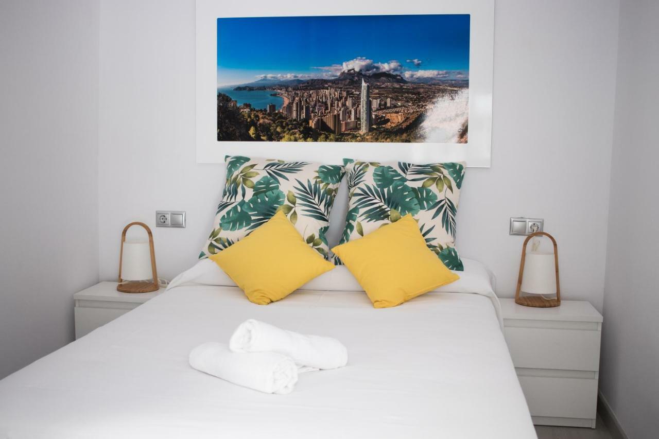 Apartamento En El Centro A Un Minuto De La Playa Бенидорм Екстериор снимка
